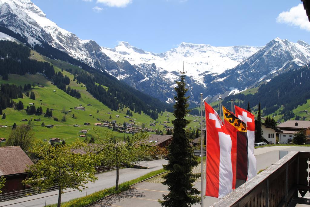 Hotel Hari Im Schlegeli Adelboden Buitenkant foto